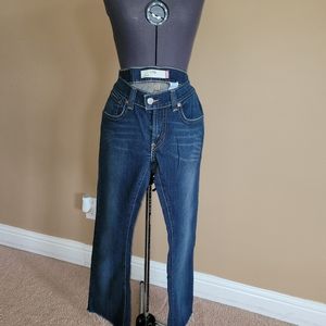 NWOT Levis low 542 size 8 jeans